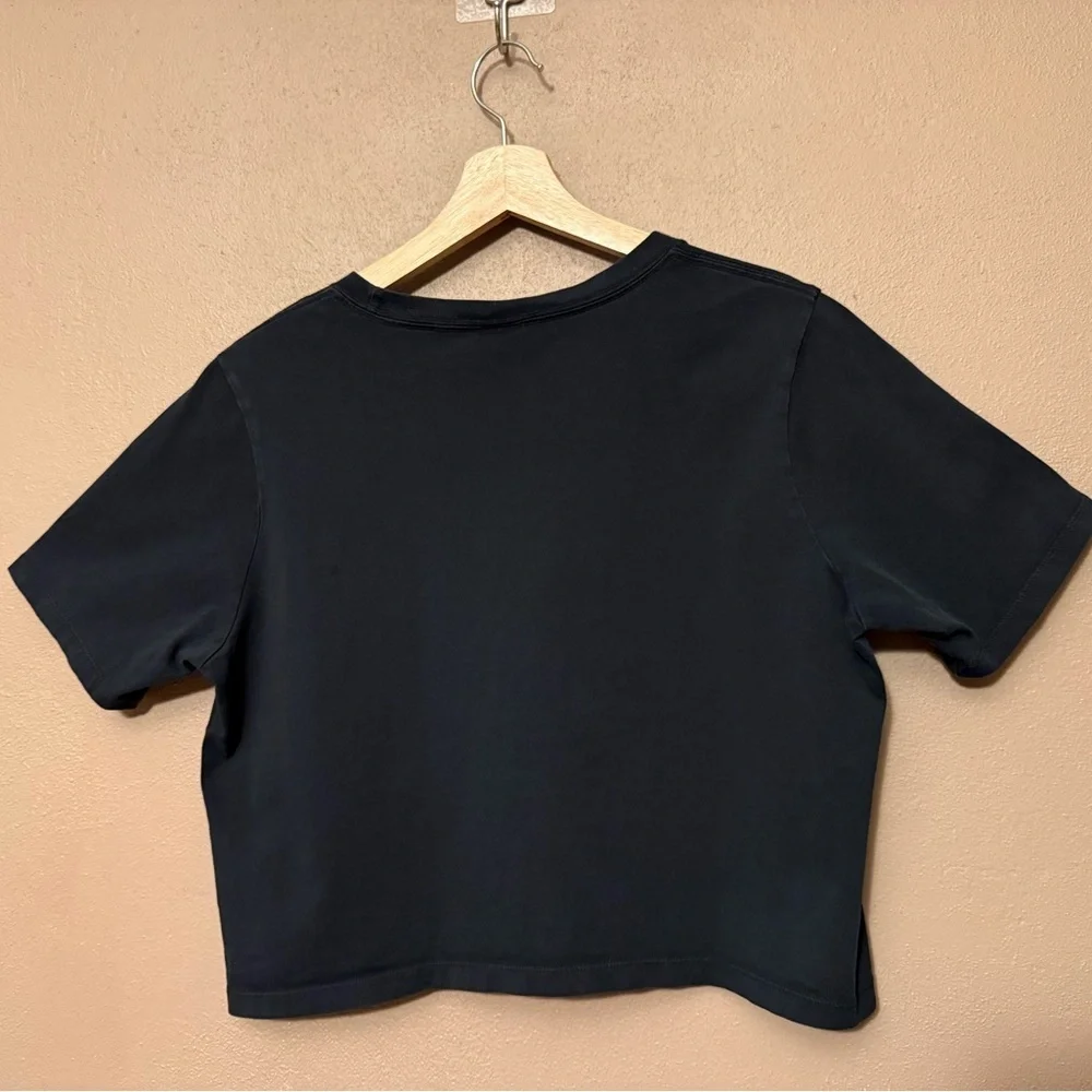 Nike Black Cropped Tee with White Logo Women's Size Large 100% Cotton Activewear